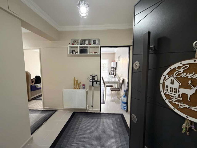 REMAX SOFTTAN KARAMANDA İÇİ KOMPLE YELENMİŞ 3+1 DAİRE