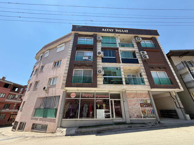 BAYRAKLI REFİK ŞEVKET İNCE MAHALLESİ’NDE ŞEHİR HASTANESİNE YAKIN MASRAFSIZ 2+1 FIRSAT DAİRE!