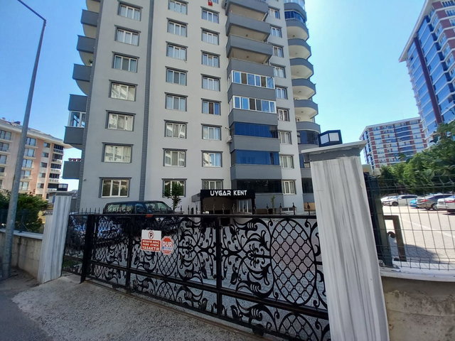 REMAX LAND DEN EMLAKLARDA 3+1 SATILIK DAİRE