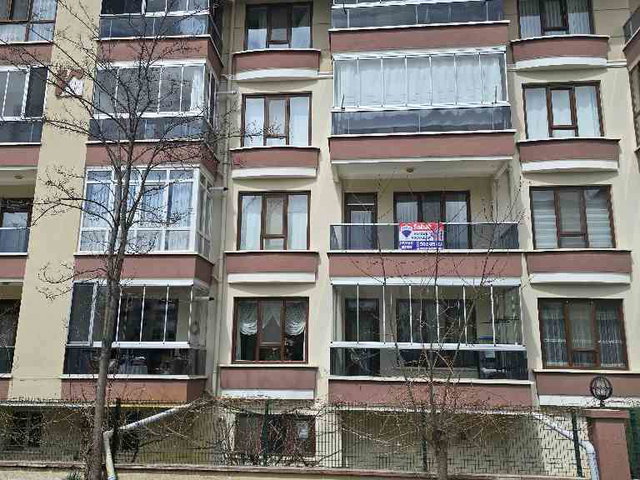 SELÇUKLU MAHALLESİ AKARKENT SİTESİ SATILIK 3+1 DAİRE