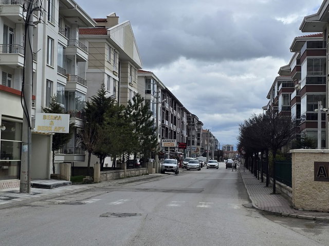 SELÇUKLU MAHALLESİ AKARKENT SİTESİ SATILIK 3+1 DAİRE