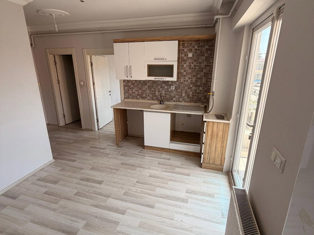 *KARŞIYAKA MAH. HAMM BLV YAKINI KİRALIK 1+1 DAİRE*