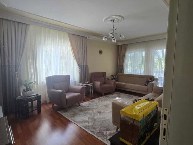 *FATİH MAHALLESİ GENİŞ 3+1 KİRALIK DAİRE*