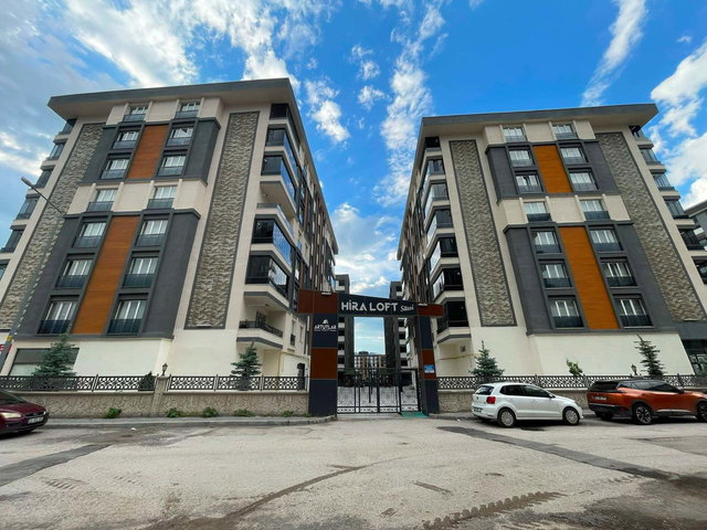REMAX İLKE'DEN KOMBİNA ARTUTLAR HİRA LOFT'TA 3+1 SATILIK DAİRE