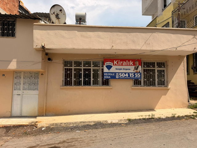 REMAX RİNA'DAN ÇAVUŞLUDA GENİŞ TERAS VE BAHÇELİ MÜSTAKİL 2+1