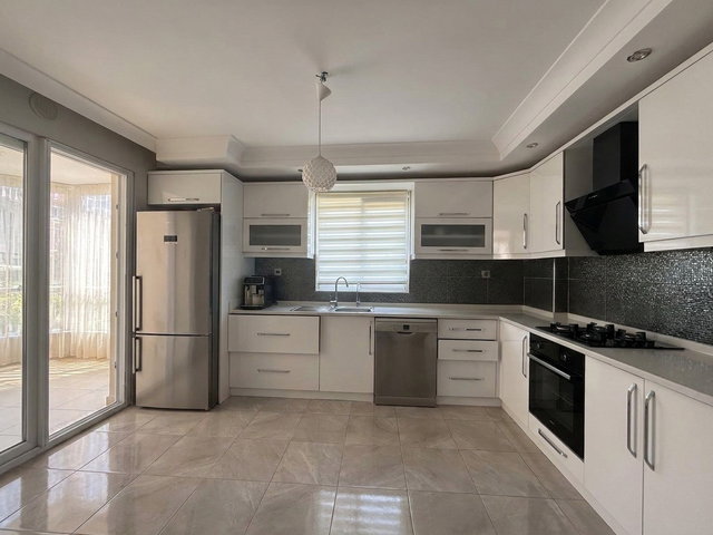 RE/MAX İNCİ'DEN ÖZEL OKULLAR BÖLGESİNDE KİRALIK 3+1 DAİRE