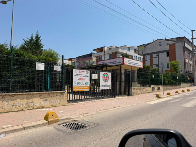 SINIRSIZ KREDILI FÜSUN ERDEMIR LISESI YAKINI 4+1 DUBLEKS SATILIK