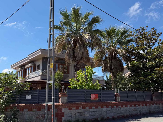 ŞILE'DE 4+1 BÜYÜK BAHÇELI /HAVUZLU MÜSTAKIL VILLA