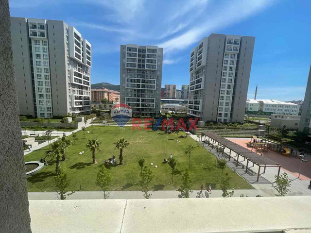 BİZİMTEPE AYDOS SİTESİ 3+1 SATILIK DAİRE