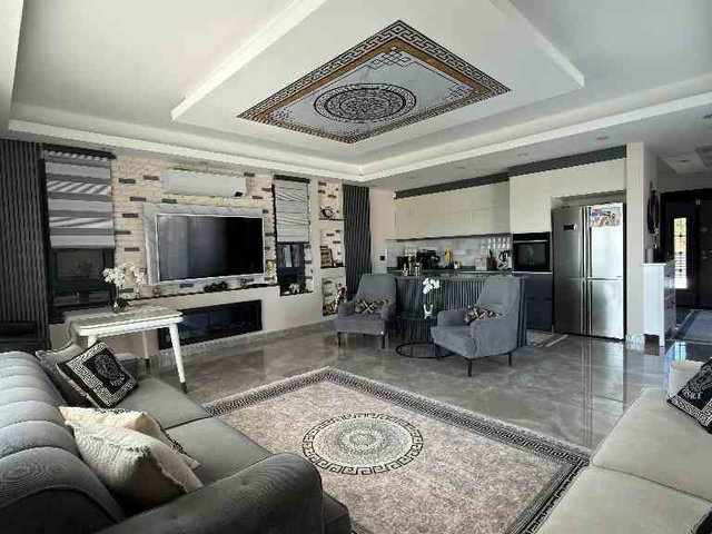 SÜLEK'TE SATILIK MÜSTAKİL TRİPLEX VİLLA