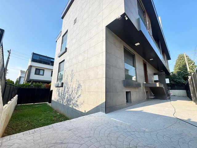 BAYRAMOĞLUNDA 290 M² ARSA İÇERİSİNDE 5+1 MÜSTAKİL SIFIR VİLLA
