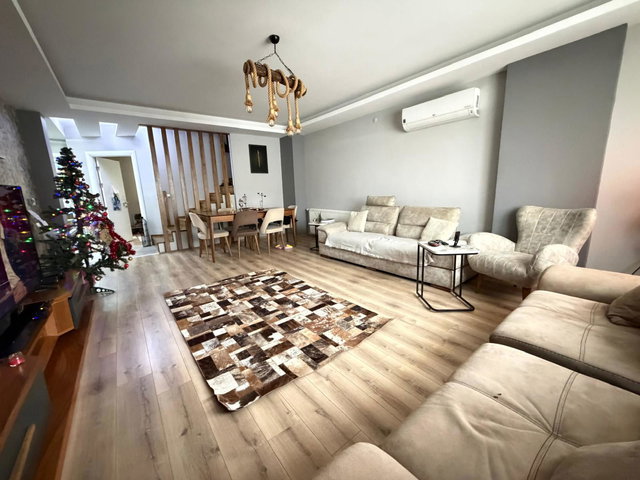 KARŞIYAKA'DA SATILIK 4+1 SATILIK DUBLEKS DAİRE