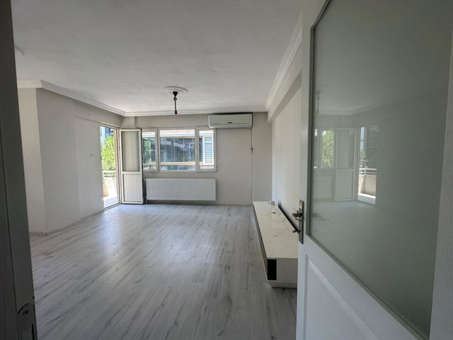 ATAŞEHIR'IN KALBINDE 3+1 SATILIK DAIRE