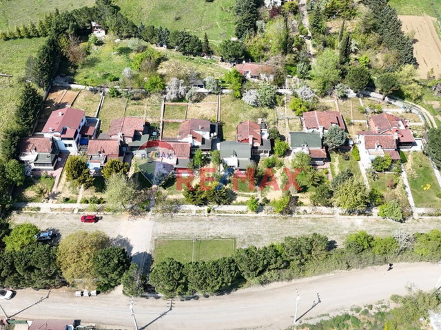 GEBZE DENİZLİ KÖYÜ SİTEDE SATILIK 200 M2 5+1 607 M2 ARSALI VİLLA