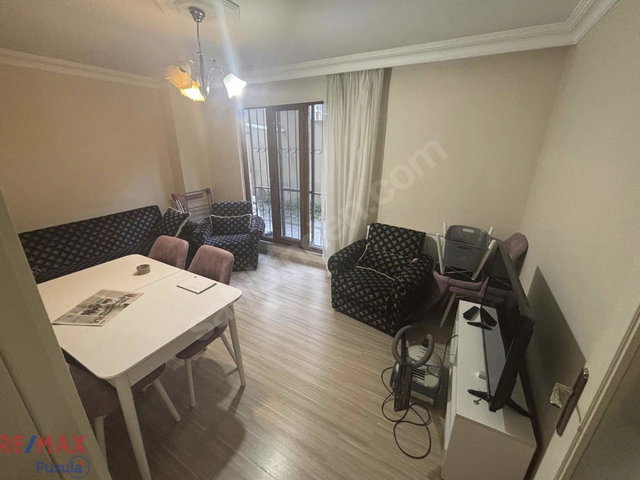 MALTEPE FINDIKLIDA MERKEZİ KONUMDA FULL EŞYALI 1+1 KİRALIK DAİRE