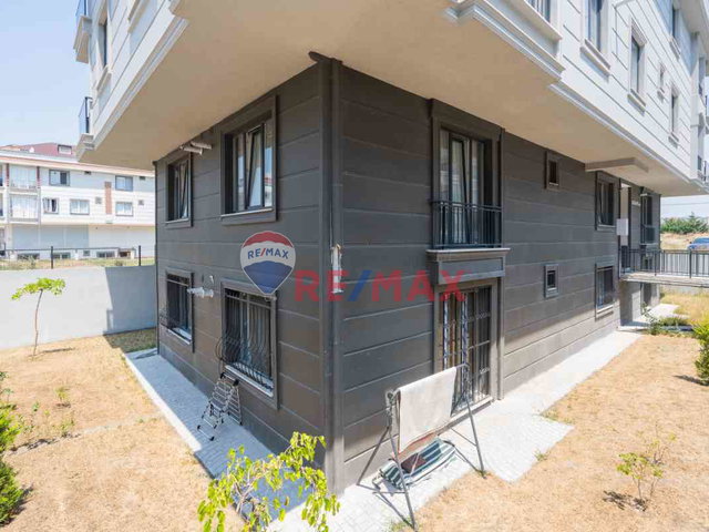REMAX GELİŞİMDEN KAVAKLI MAH 1+1 BAHÇE KULLANIMLI DAİRE