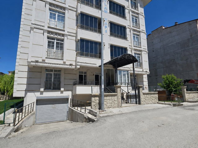 REMAX İLKE'DEN BORA PARK KARŞISI 2+1 EŞYALI KİRALIK DAİRE