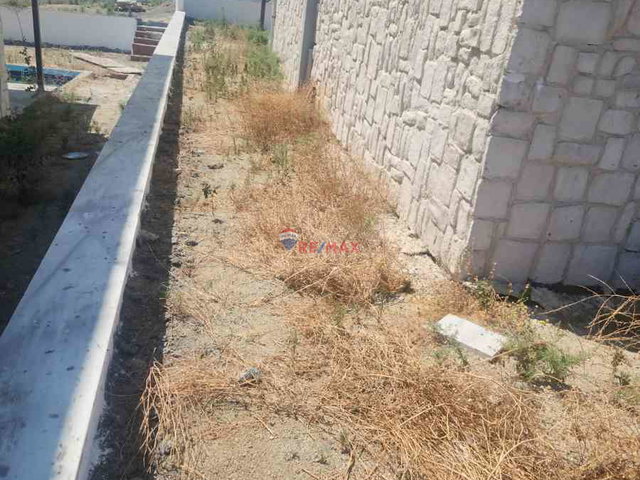 AVŞA ADASINDA SATILIK MÜSTAKİL HAVUZLU VİLLA