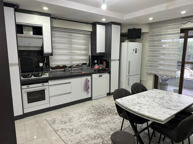 REMAX MODEL DEN BULDAN DA 5+1 SATILIK DUBLEKS DAİRE