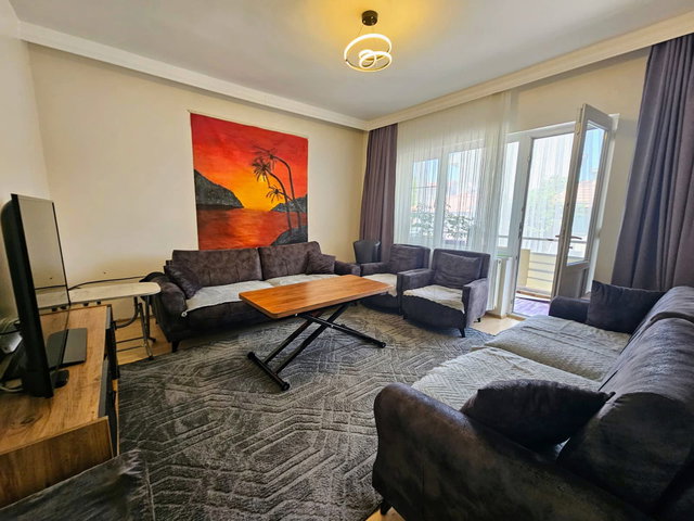REMAX HÜR HALIT KOLAÇ'TAN ADAPAZARI'NDA 3+1 SATILIK DAIRE