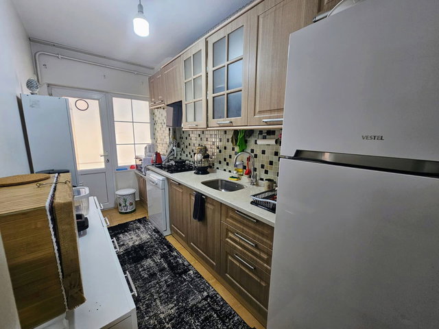 REMAX HÜR HALIT KOLAÇ'TAN ADAPAZARI'NDA 3+1 SATILIK DAIRE