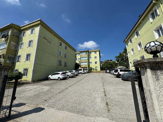 GÖLCÜK BAĞDAT CAMİİ KARŞISI ARAKAT KİRALIK 3+1 DAİRE