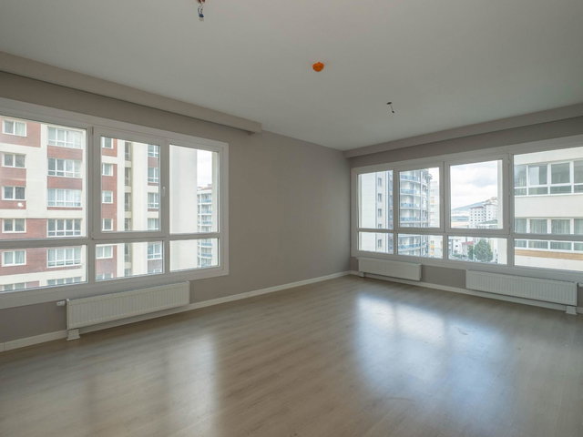 TUZLA AYDINLI LOKUM EVLER SİTESİ’NDE SATILIK 2,5+1 DAİRE