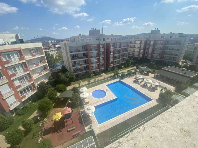 SANCAKTEPE  SULTANLAR KARAT SİTESİNDE  1+1 SATILIK DAİRE