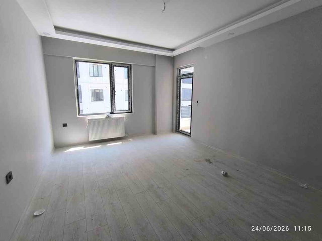 RE/MAX DOĞUDAN ŞAHINKAYA(ÇAYDAÇIRA)3+1 SIFIR DAİRE SATILIKTIR