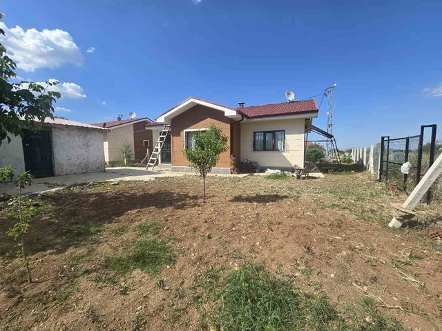 REMAXDOĞU'DAN HANKENDİ KELMAHMUT KÖYÜNDE SATILIK TOKİ DAİRESİ