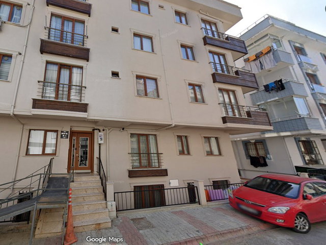 ÜSKÜDAR MERKEZİ KONUMDA 2+1 KİRALIK DAİRE