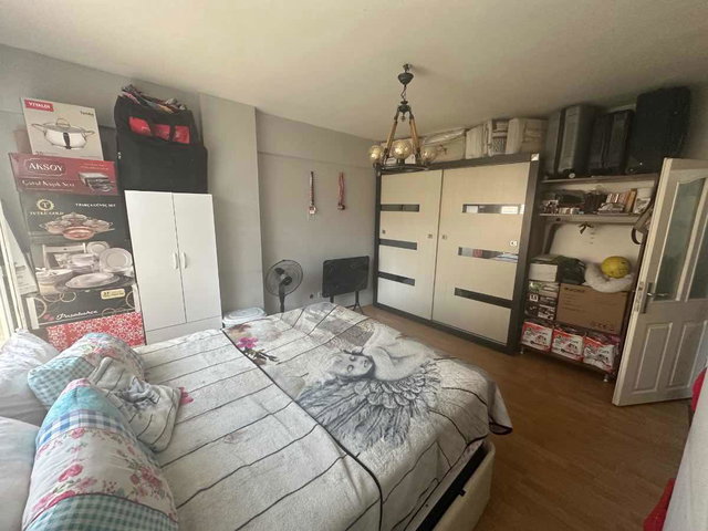 ÜSKÜDAR MERKEZİ KONUMDA 2+1 KİRALIK DAİRE