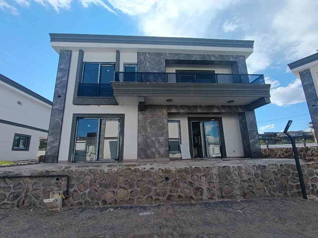 PANORAMA VİLLALARI SİTESİNDE DEĞERLİ KONUMUN
