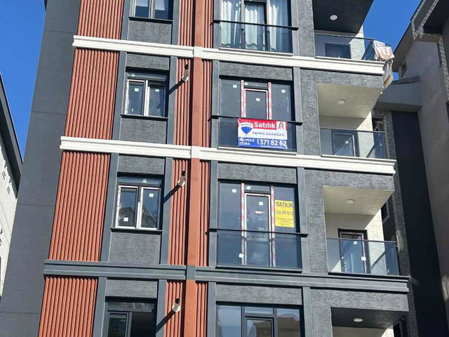 KARTAL ÇAVUŞOĞLU MAHALLESİ'NDE SATILIK 3+1 DAİRE
