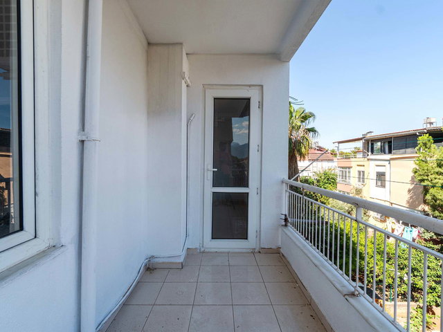 KONYAALTI ALTINKUM'DA DENİZE YAKIN 2+1 ARA KAT DUBLEKS DAİRE