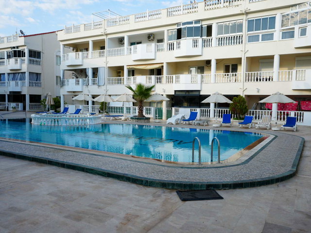 AQUA MARIN SITESINDE FULL DENIZ MANZARALI GENIŞ 2+1 DUBLEKS DAIR