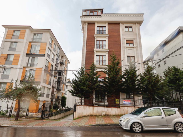 ZÜMRÜTEVLER MERCAN SOKAK'TA KIRALIK 120M2 3+1 DAIRE