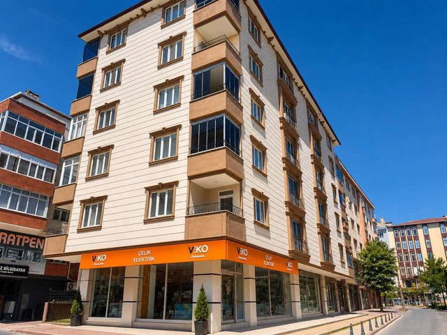 REMAX LAND’DEN GAZİ OSMAN PAŞA MAH.’DE SATILIK 3+1 DAİRE&OFİS