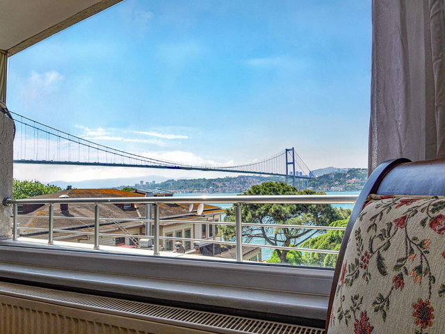 BEYLERBEYİNDE 2+1 SATILIK DENİZE MANZARALI DAİRE