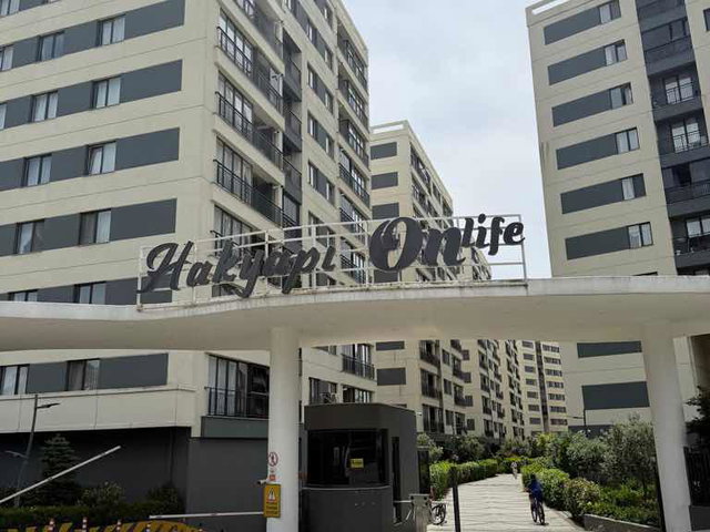 HAKYAPI ONLİFE'TA ÖZEL TASARIMLI 2+1 | ELEKTRİKLİ ARAÇ ŞARJLI