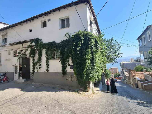BAYRAKLI/ALPASLAN MAH. DE BEKARA UYGUN 2+1 KIRALIK DAIRE
