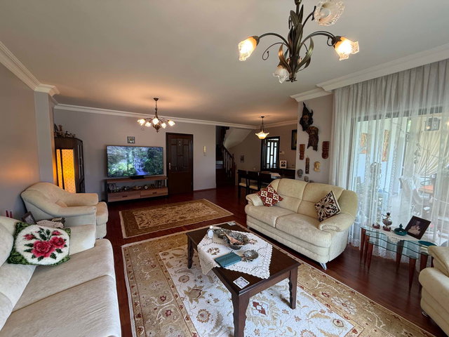 PARK CADDESİ AYDORUK VİLLALARI SATILIK 5+2 VİLLA!