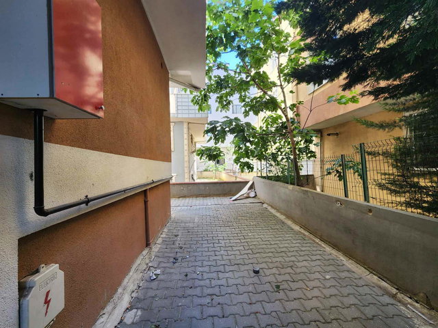 SANCAKTEPE SEVENLER CADDESİ'NDE METROYA YAKIN 3+1 DUBLEKS DAİRE