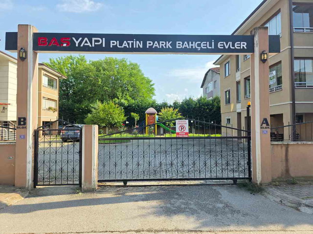 REMAX MAVİ SENEM KOÇ BAHÇELİEVLER MAH.DE 3+1 SATILIK DAİRE
