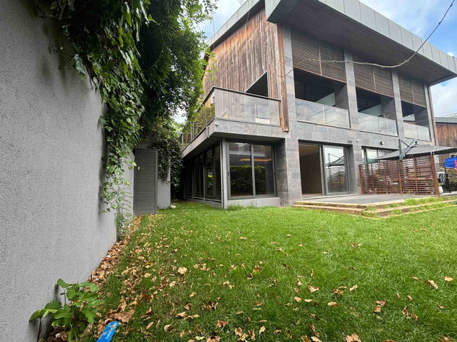 POLONEZKÖY SITE IÇI SATILIK SIFIR VILLA