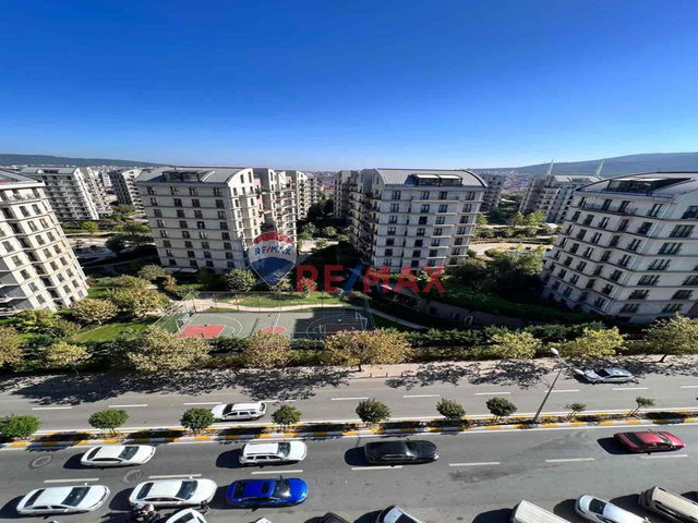 NEF SANCAKTEPE SİTESİNDE 2+1 SATILIK