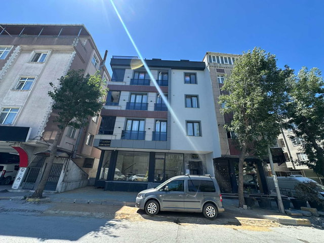 AVCILAR CİHANGİR MAH. METROBÜSE YAKIN 2+1 KİRALIK DAİRE