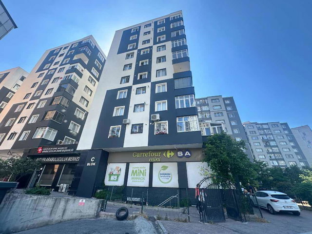 BELDEKENT SİTESİNDE SATILIK 3+1 ARAKAT DAİRE