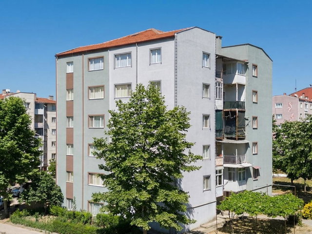 REMAX MAVİ RIDVAN GEDİKTEN FERIZLI İSTİKLAL MAH. SATILIK 85 M2  2+1 DAİRE