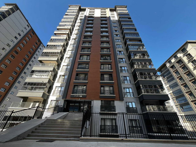 VADİ MANZARA 3. ETAP D BLOK PEYZAJ MANZARALI SATILIK 3+1 DAİRE